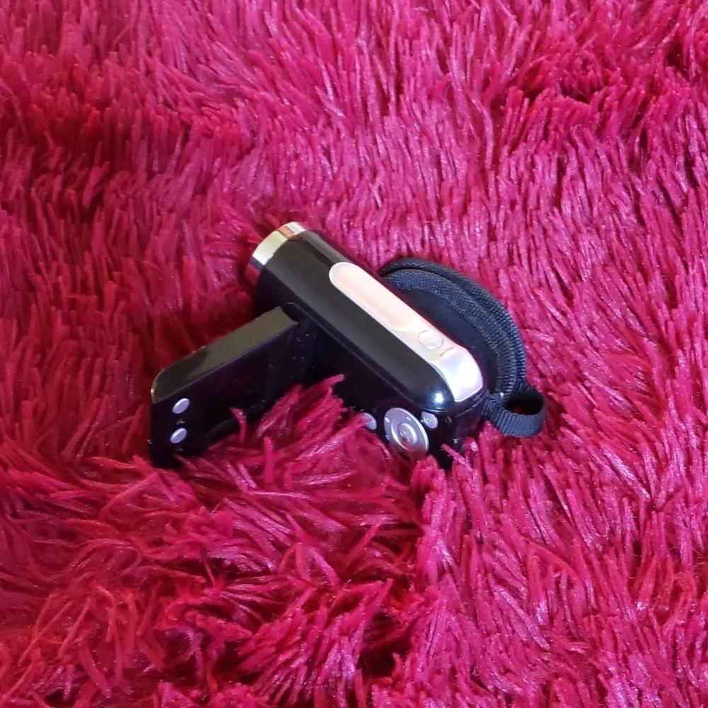 Cameras 📹 - Picture 3 of 4